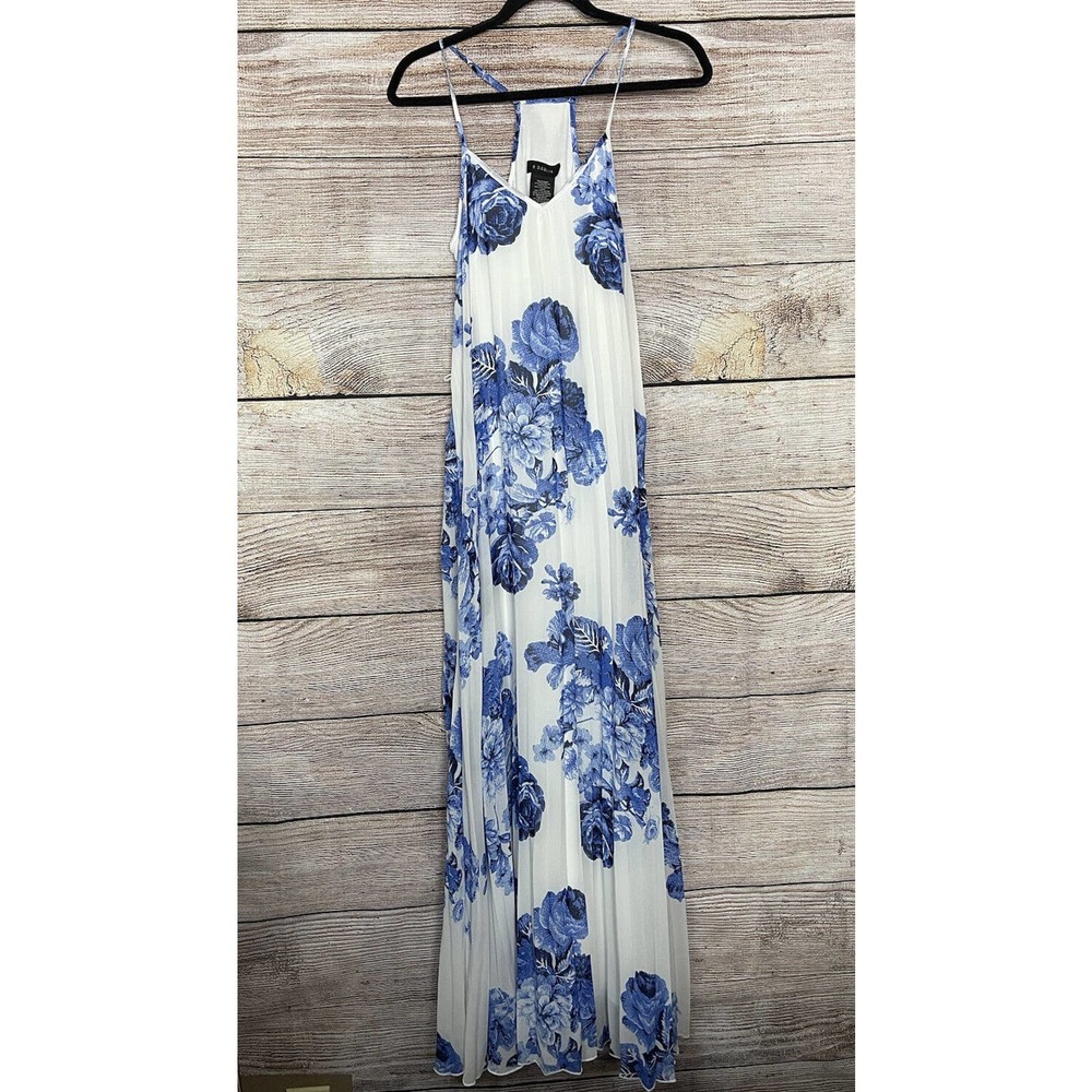 B. Darlin Dress Womens Size 7/8 Blue White Floral Print Pleated Maxi Length